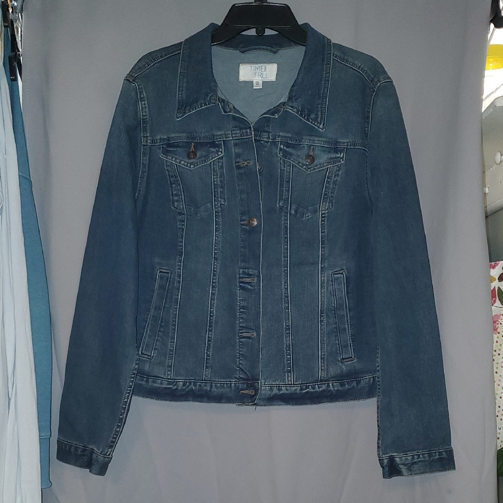 Time and Tru Blue Jean Jacket Classic Style